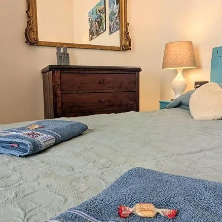 La De Jeanne Bed & Breakfast Toul